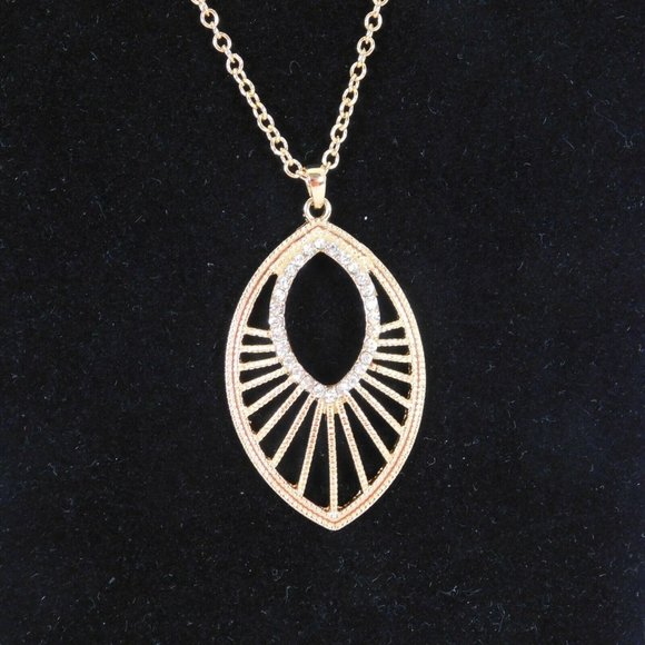 Avon Sunrise Long Pendant Necklace Signature Collection Beautiful Gold Tone Box - Picture 3 of 9